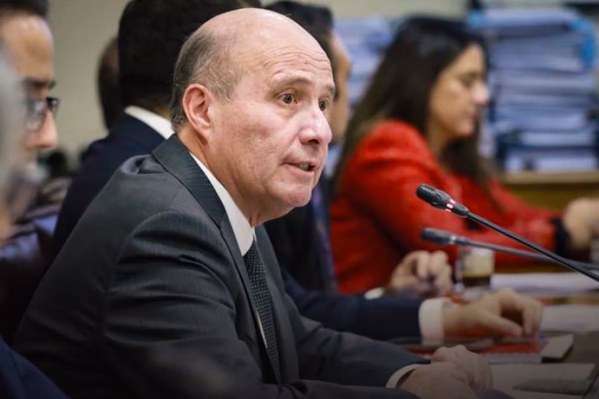 Kast avanza con su megarreforma tras aprobar el primer trámite legislativo