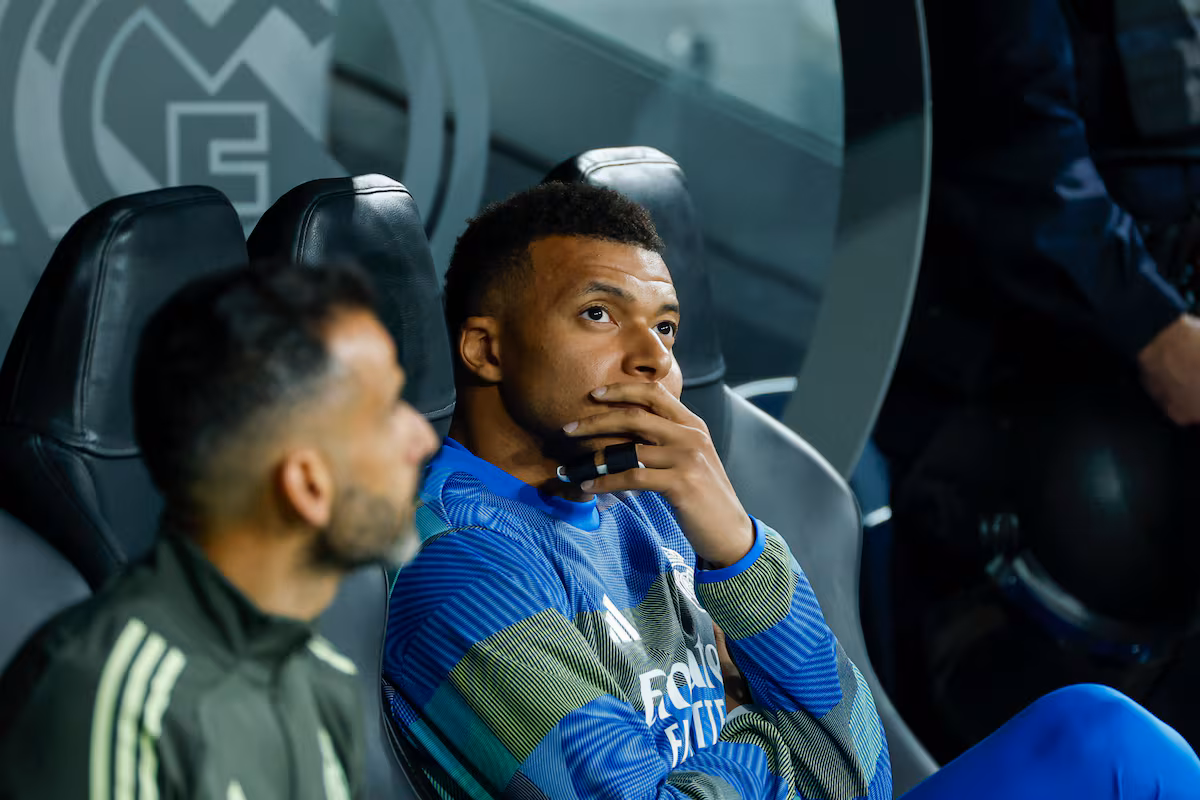 Pitos en el Bernabéu: Real Madrid y Oviedo se enfrentan en directo