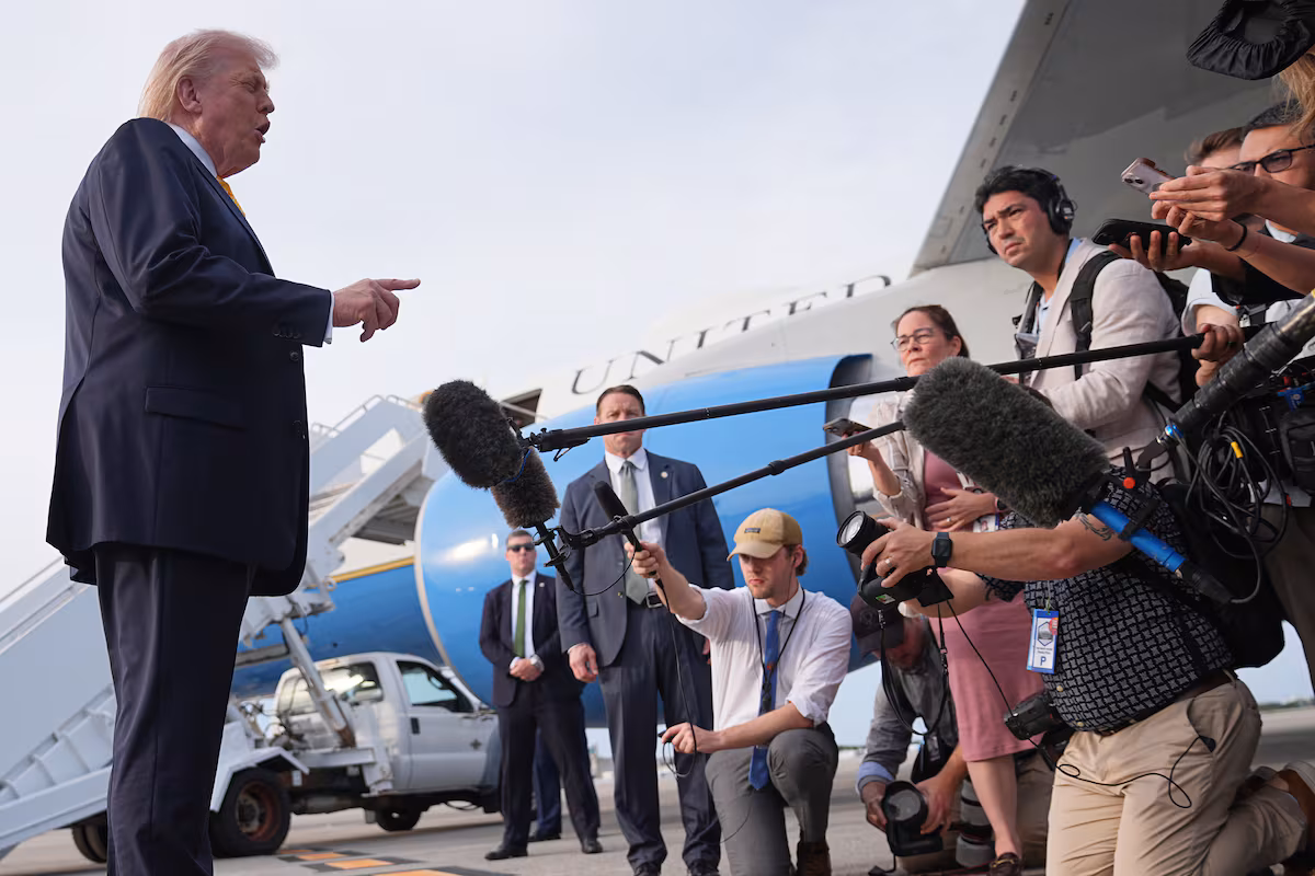 Trump asegura evacuación segura de barcos neutrales en el estrecho de Ormuz