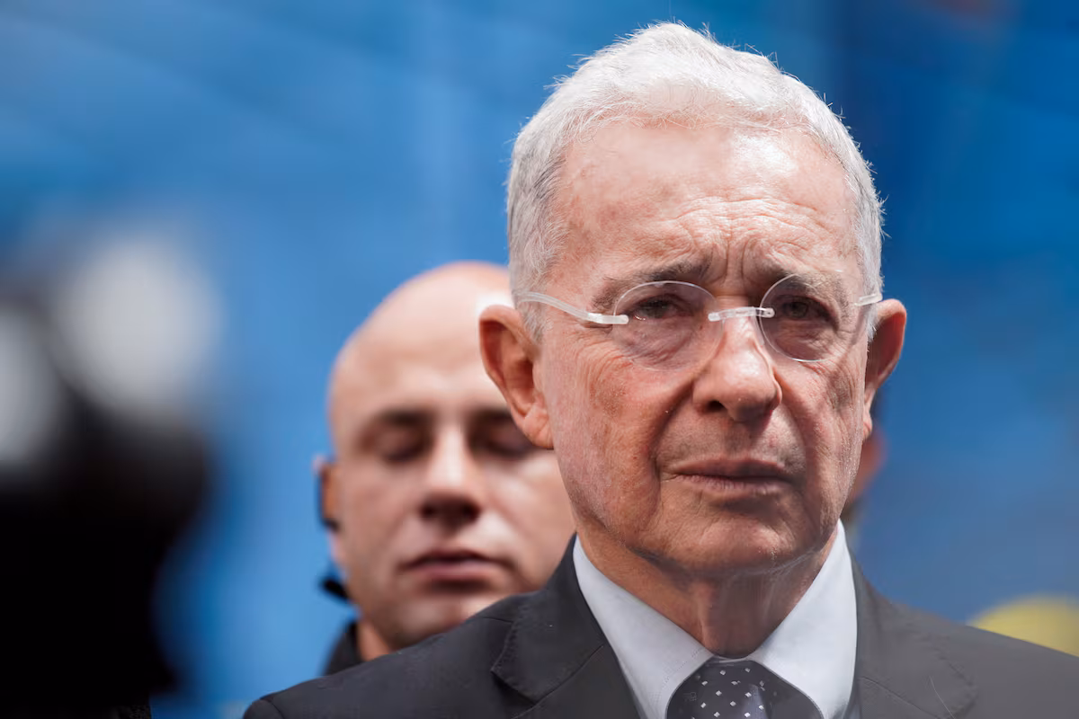 Álvaro Uribe, llamado a indagatoria por masacres del Aro y la Granja