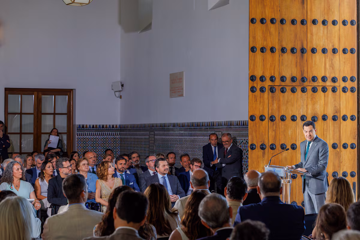 Vox ignora a Moreno en homenaje a Blas Infante y la izquierda condena pactos autonomistas