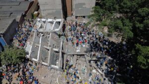 De La Espriella enfrenta desafíos en la reconstrucción tras el terremoto